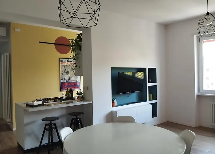 L' Interno 22